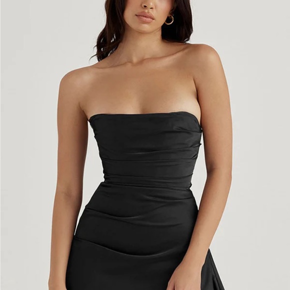 black mini dress - Picture 1 of 1